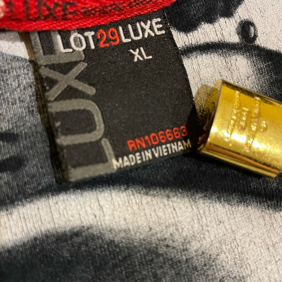 Vintage Y2K TAZ Gangsta T-Shirt - Picture 3 of 3